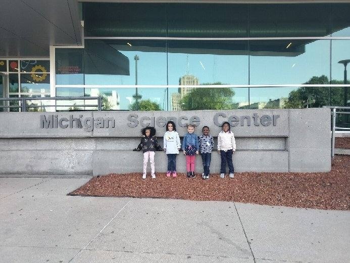 Preschool visits the Michigan Science Center 